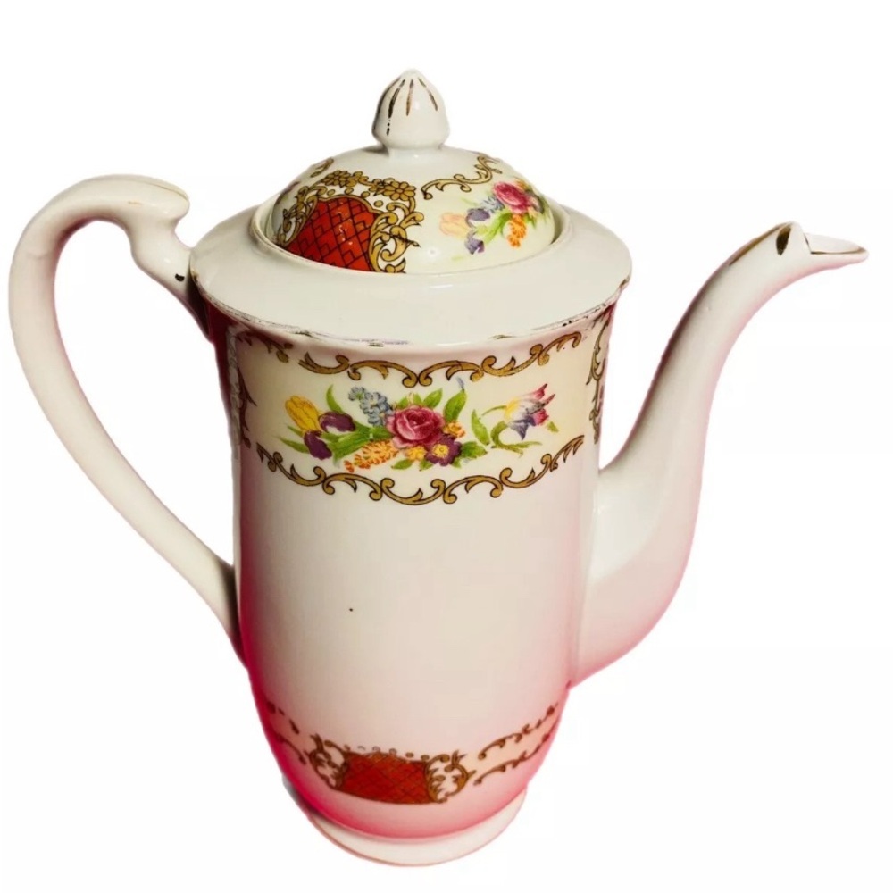 309 . VINTAGE JAPANESE KUTANI TEA POT. Hand Painted Porcelain . Made In Japan